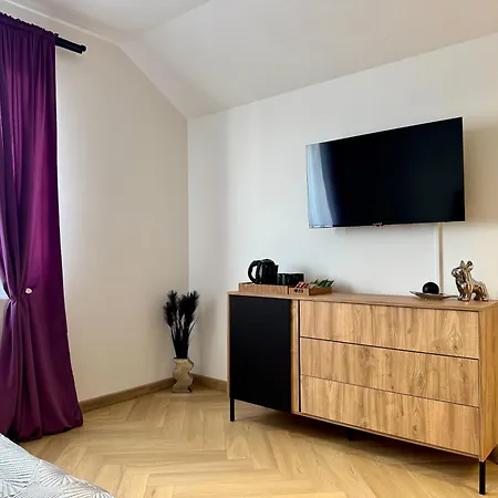 Apartment Tulipanowa *
