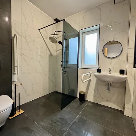 Lejlighed Tulipanowa Przeciszow