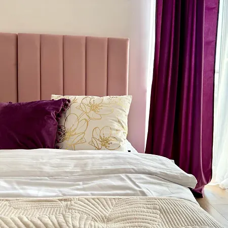 Tulipanowa Апартаменты Przeciszow