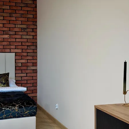 Tulipanowa Апартаменты Przeciszow